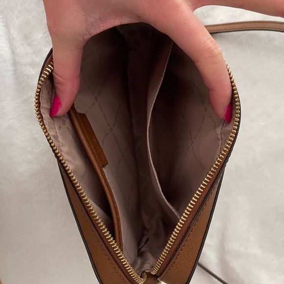 Brown Michael kors purse - Picture 3 of 4